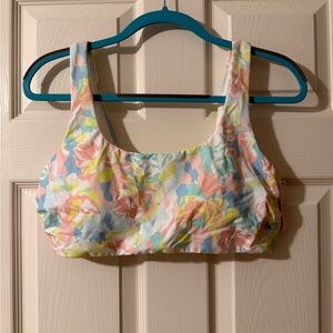 NWT Floral Pastel Swim Bikini Top